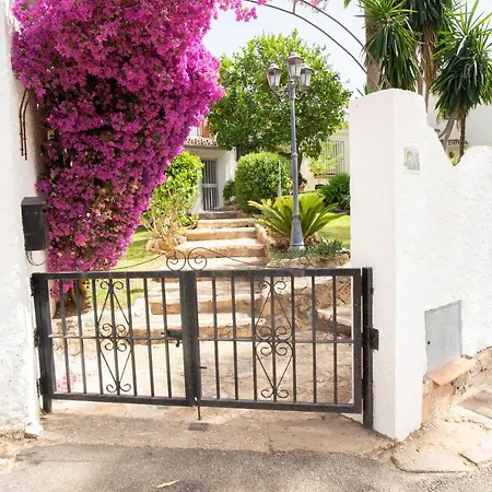 Semesterbostad Casa Ancladero Big Rooftop Terrace, 2 Bedroom W Garden And View *