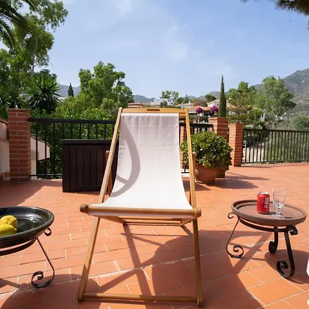 Semesterbostad Casa Ancladero Big Rooftop Terrace, 2 Bedroom W Garden And View