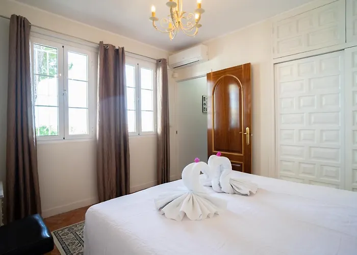 Casa Ancladero Big Rooftop Terrace, 2 Bedroom W Garden And View Fuengirola