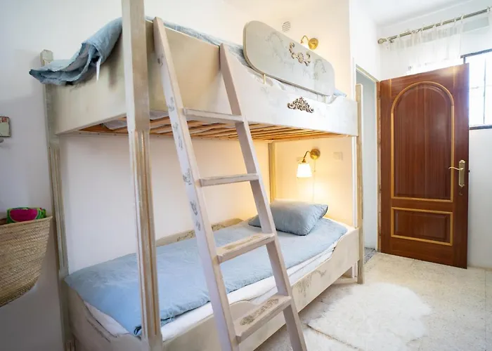 Ferienhaus Casa Ancladero Big Rooftop Terrace, 2 Bedroom W Garden And View Fuengirola