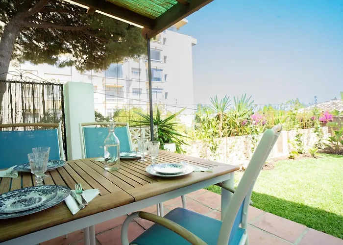 Ferienhaus Casa Ancladero Big Rooftop Terrace, 2 Bedroom W Garden And View Fuengirola